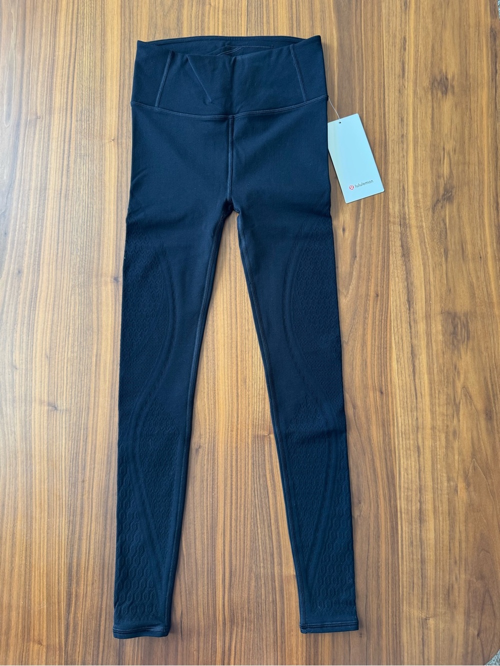 lululemon Athletica Women's Black Reveal Tight 28”